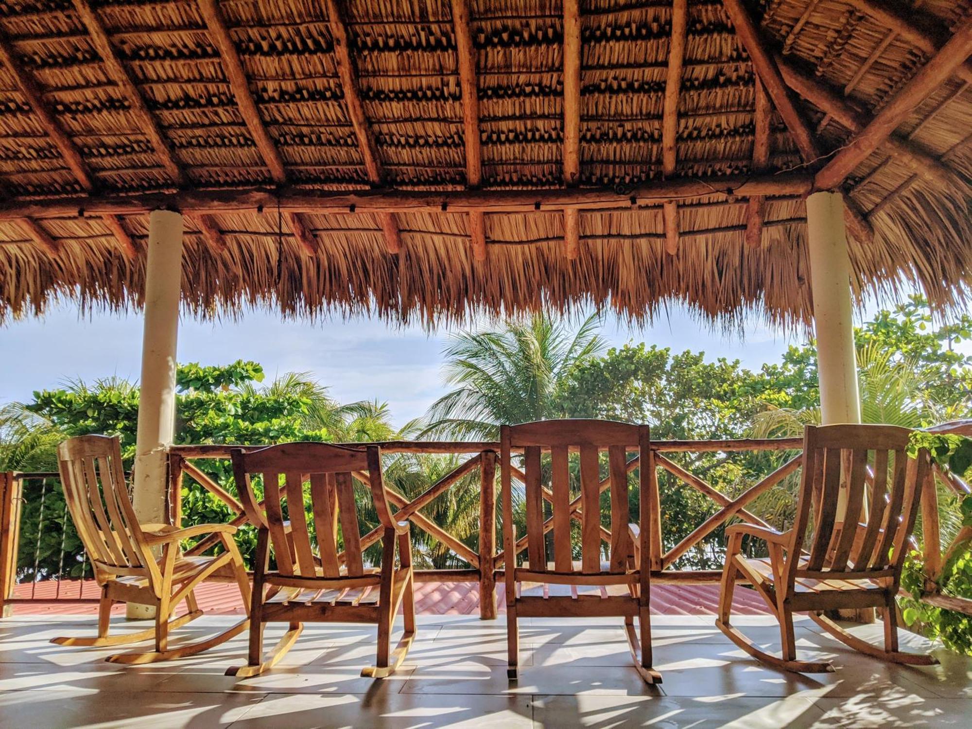 The Free Spirit Hostel Transito ภายนอก รูปภาพ