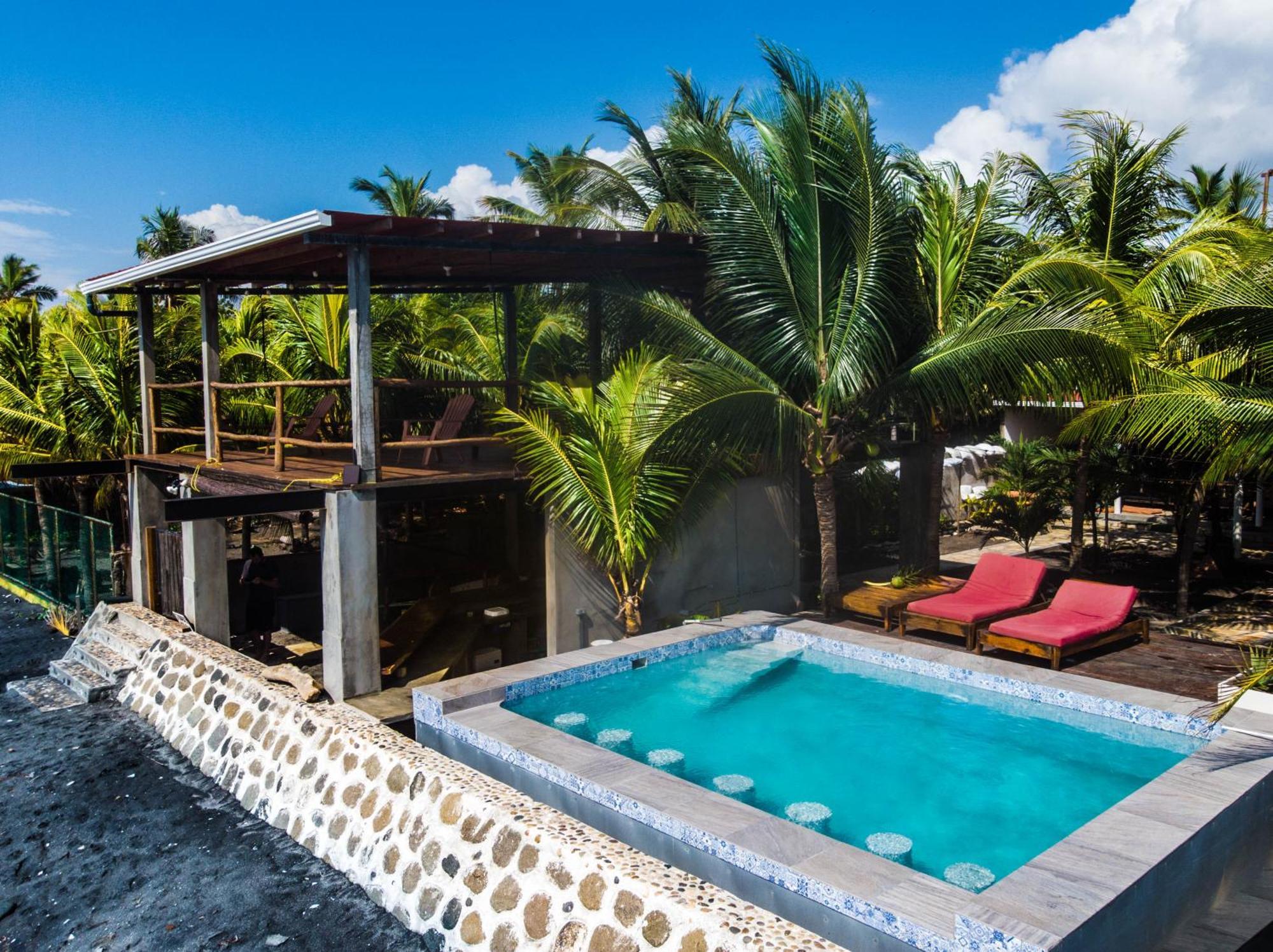 The Free Spirit Hostel Transito ภายนอก รูปภาพ